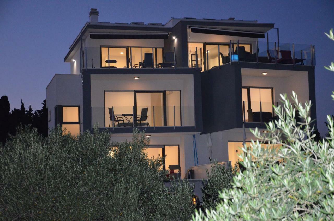 Villa Karen Vodice Grgurev Ante Kukure 93 Exterior photo